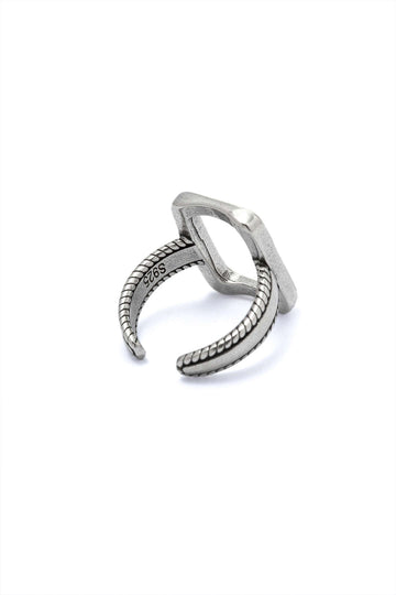 Geometric Opening Ring