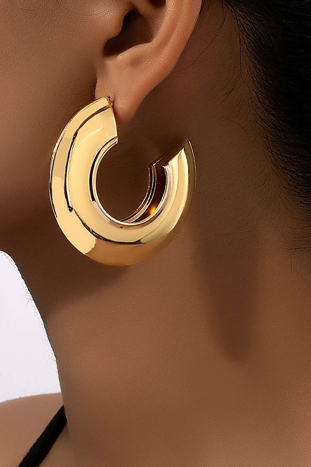 Curved Hoop Earrings